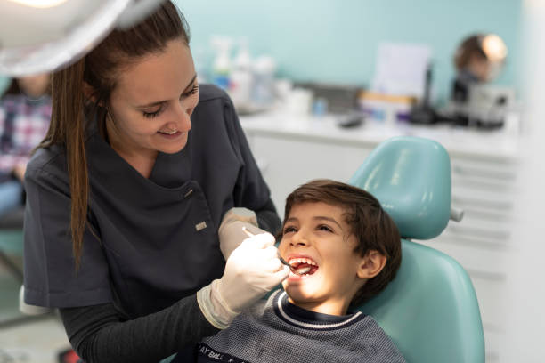 Best Emergency Dental Extractions in Brookshire, TX